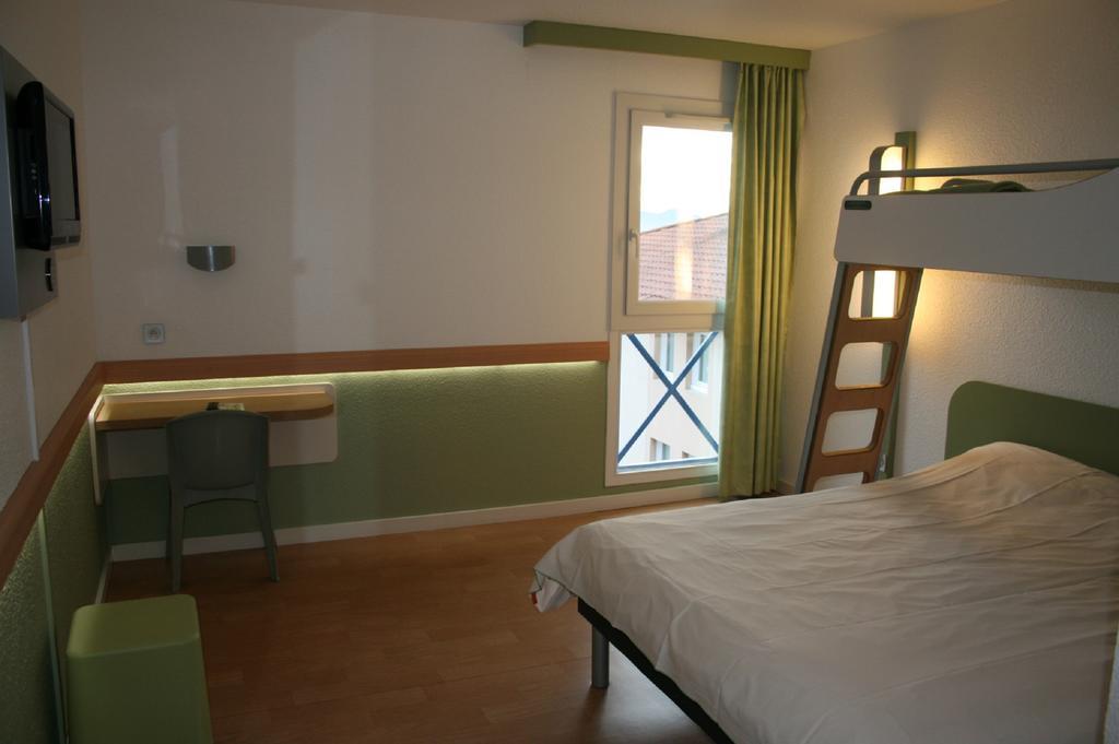 Ibis Budget Cannes Mougins Hotel Quarto foto